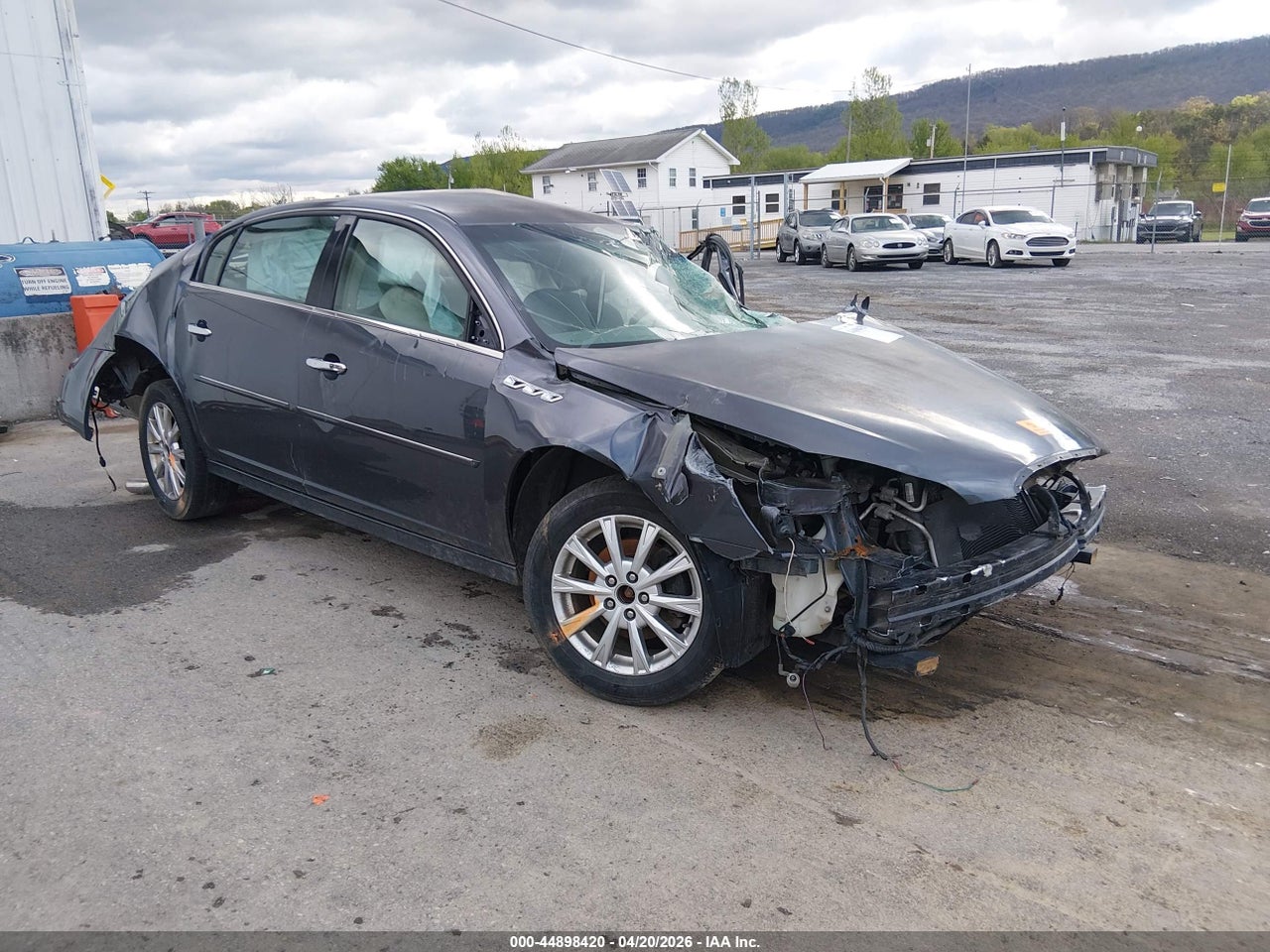 1G4HA5EM7AU****** · 2010 BUICK LUCERNE CX