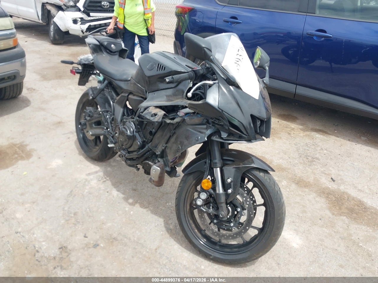 JYARM38Y6SA****** · 2025 YAMAHA YZFR7