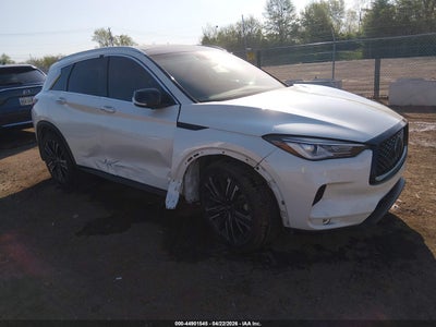 2022 INFINITI QX50 LUXE AWD