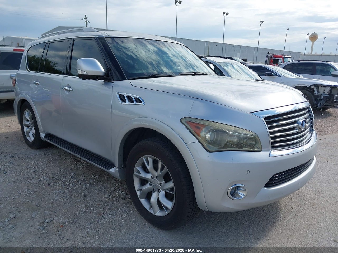 JN8AZ2NF0D9****** · 2013 INFINITI QX56