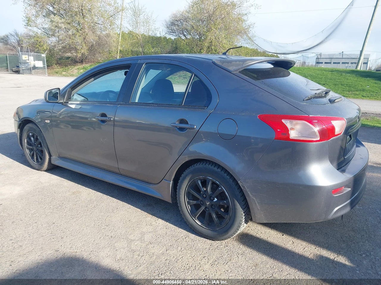 2011 MITSUBISHI LANCER SPORTBACK ES · 3/11