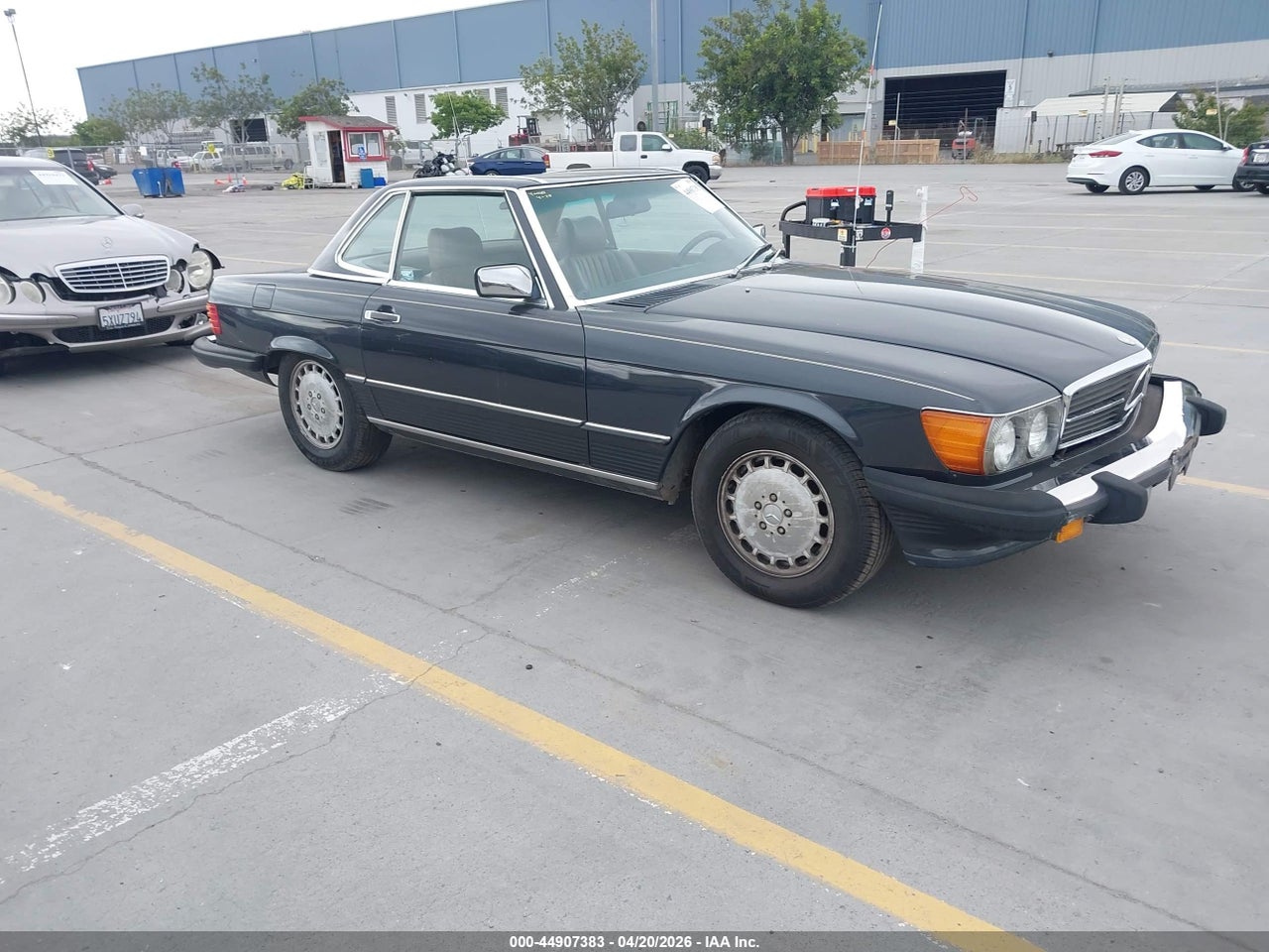 WDBBA48D1GA****** · 1986 MERCEDES-BENZ 560 SL
