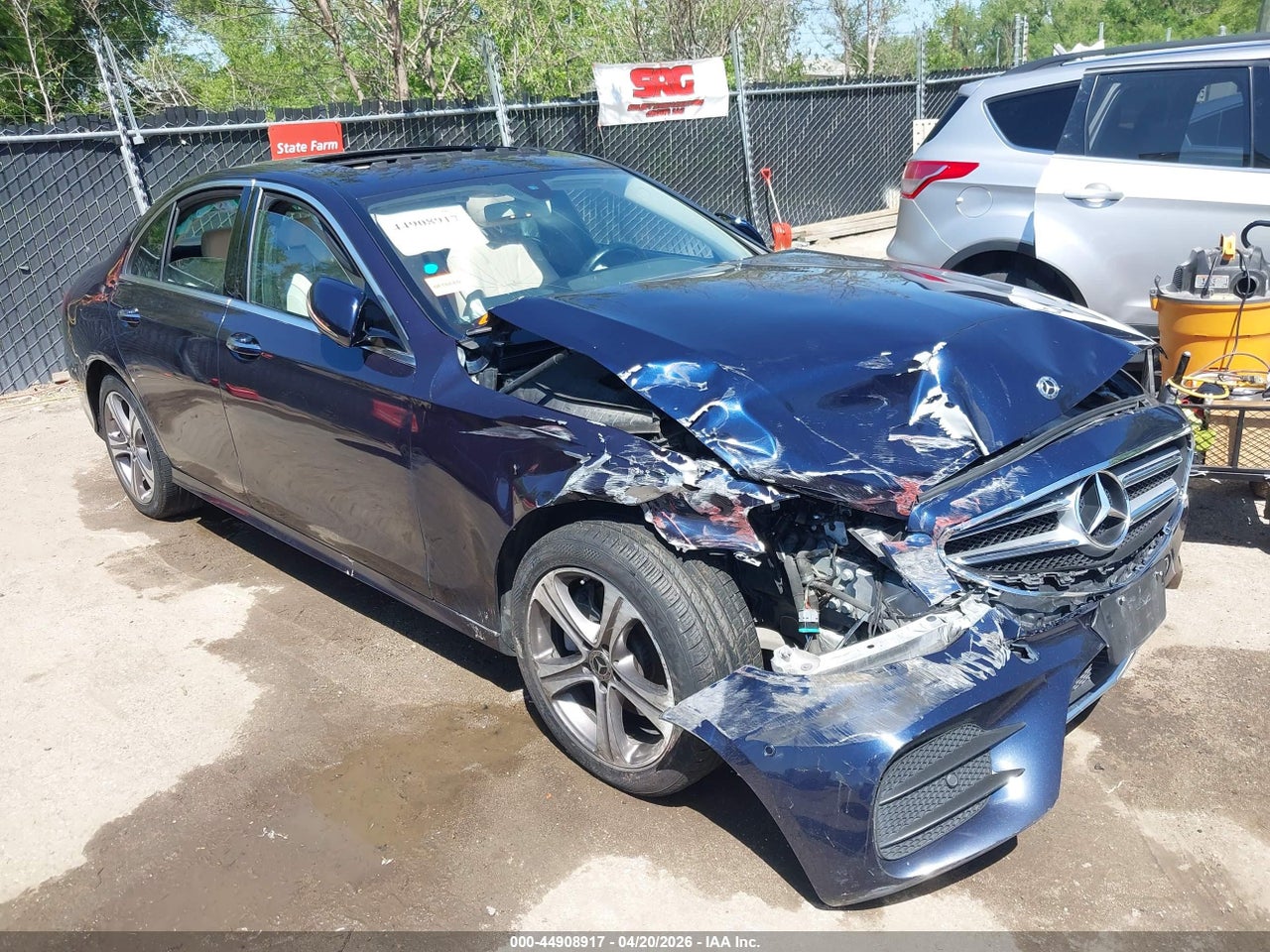 WDDZF4KB2KA****** · 2019 MERCEDES-BENZ E 300 4MATIC