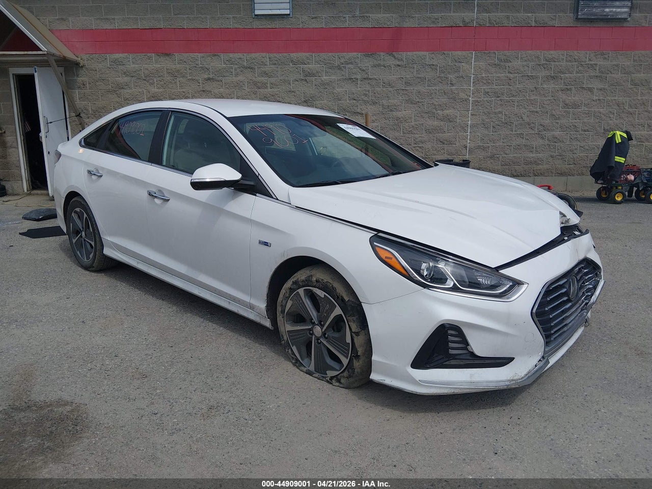 KMHE14L21KA****** · 2019 HYUNDAI SONATA PLUG-IN HYBRID
