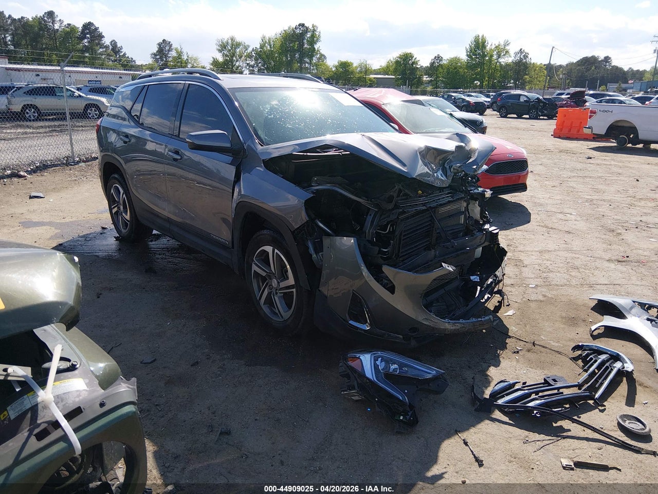 3GKALPEVXML****** · 2021 GMC TERRAIN FWD SLT