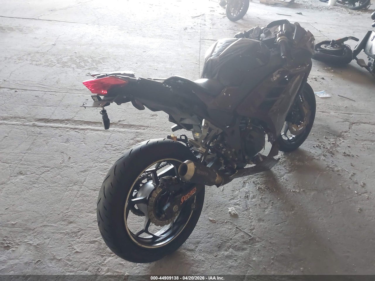 2013 KAWASAKI EX300 A · 4/10