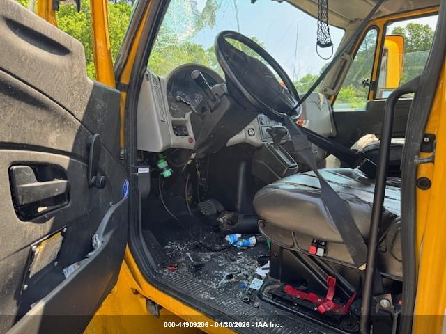 2018 INTERNATIONAL DURASTAR 4300 · 5/7
