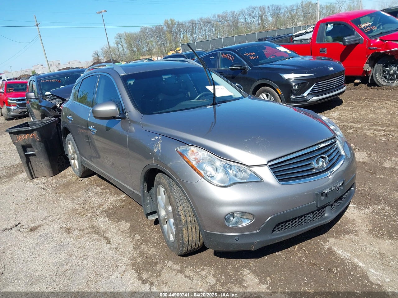 JNKAJ09F38M****** · 2008 INFINITI EX35 JOURNEY