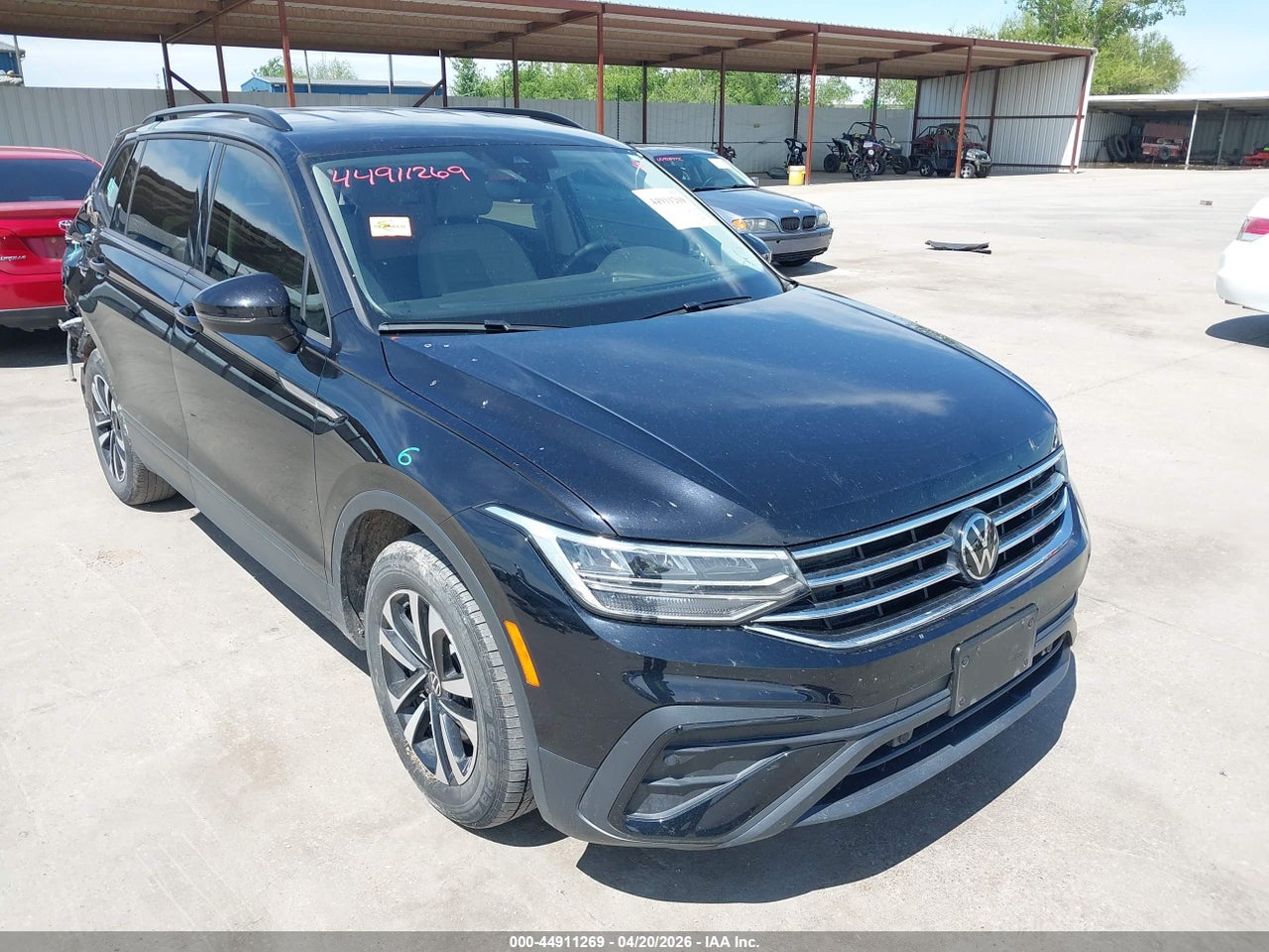 3VVRB7AX1RM****** · 2024 VOLKSWAGEN TIGUAN 2.0T S