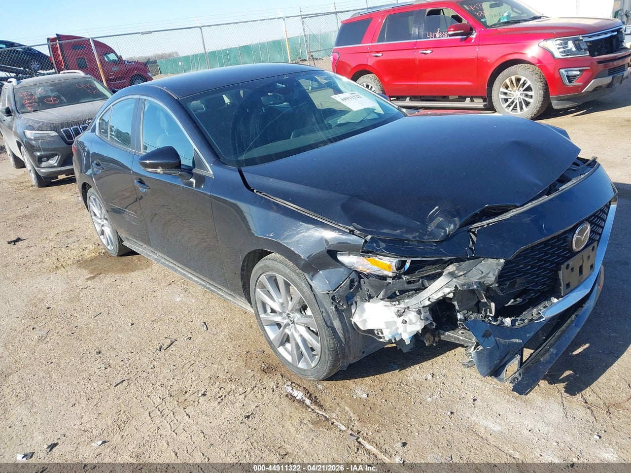 3MZBPABL5NM****** · 2022 MAZDA MAZDA3 SELECT