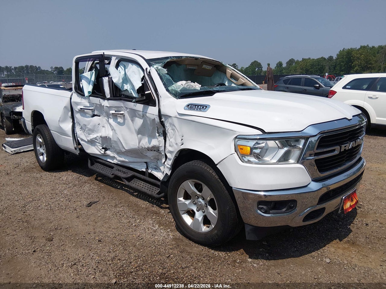 1C6SRFBT2LN****** · 2020 RAM 1500 BIG HORN  4X4 6'4 BOX