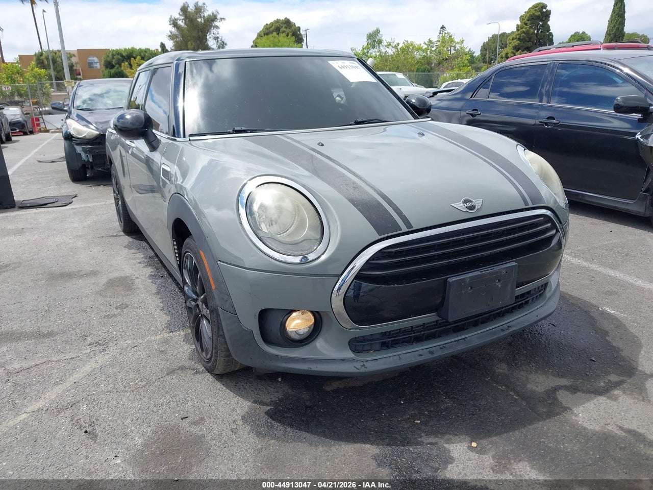 WMWLN5C35H2****** · 2017 MINI CLUBMAN COOPER