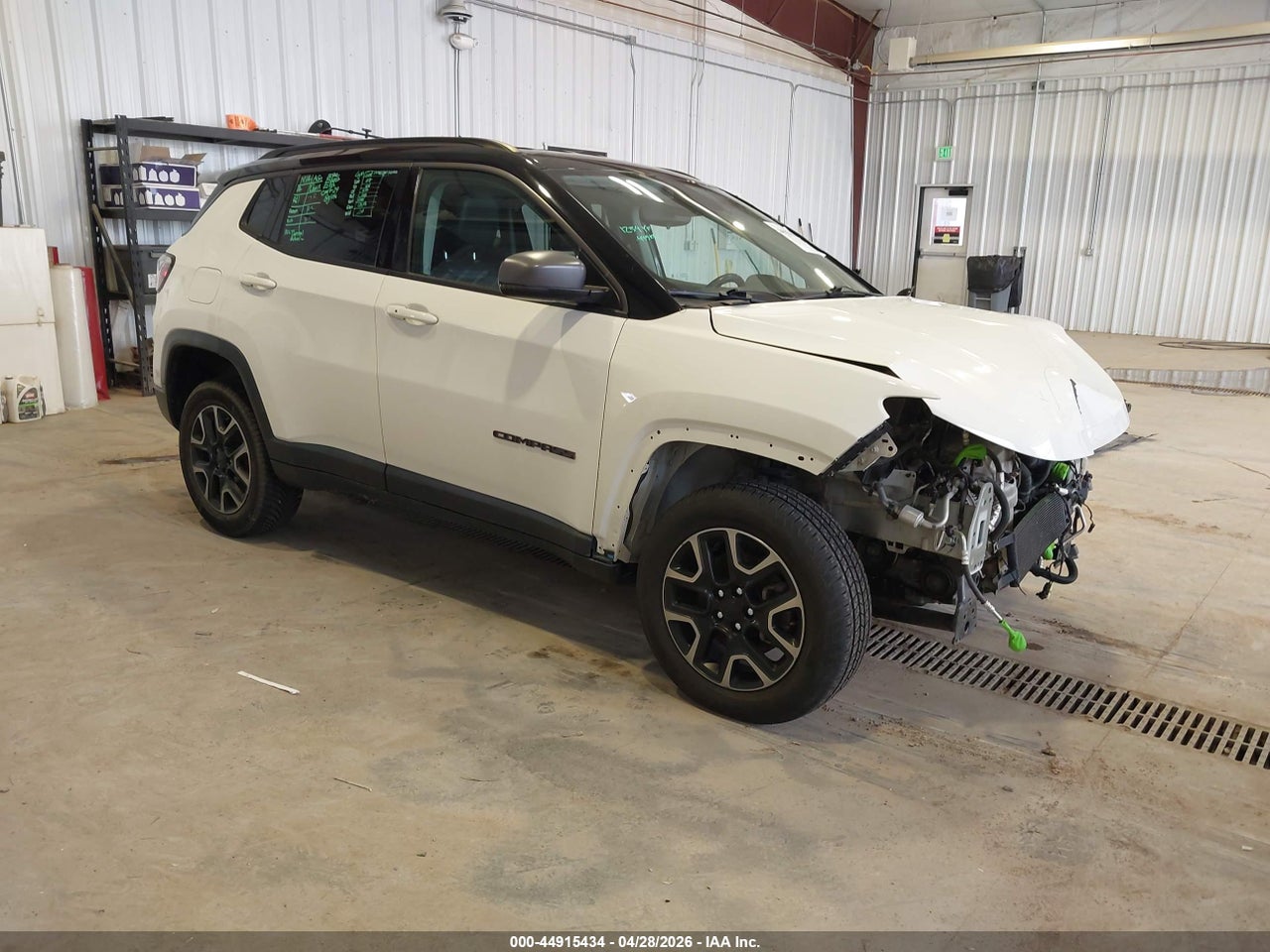 3C4NJDDB5KT****** · 2019 JEEP COMPASS TRAILHAWK 4X4
