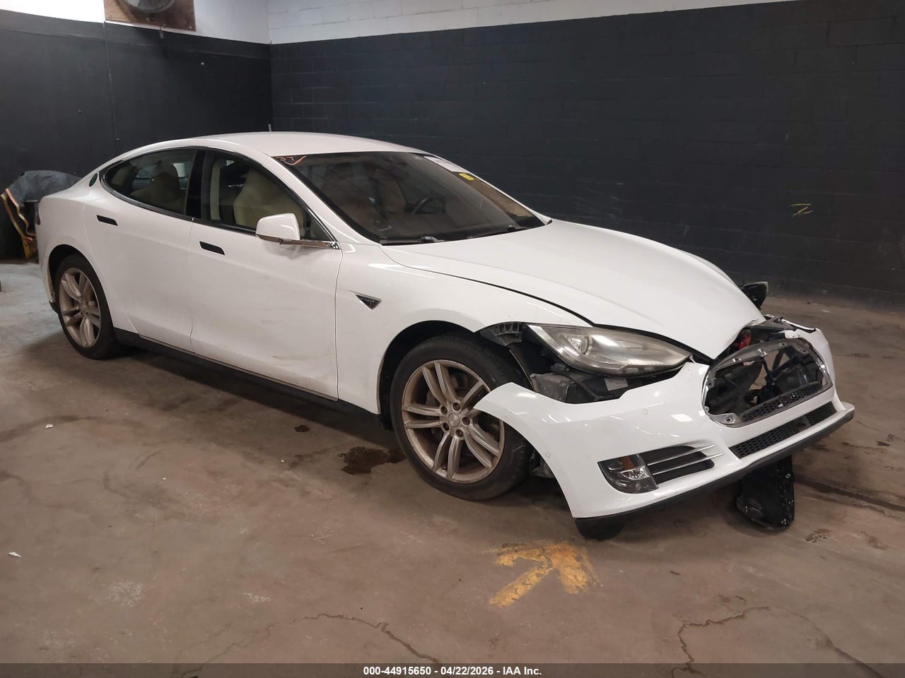 5YJSA1H16FF****** · 2015 TESLA MODEL S 60/70/85