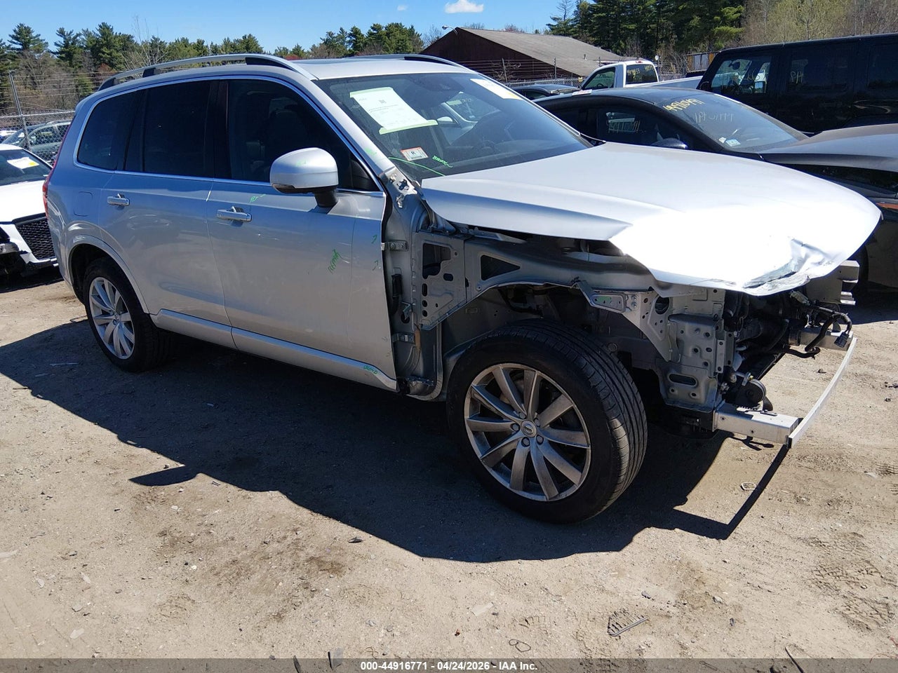 YV4102PK6J1****** · 2018 VOLVO XC90 T5 MOMENTUM
