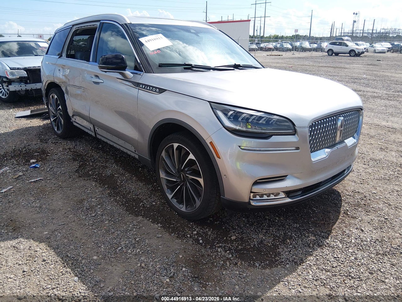 5LM5J7WC0MG****** · 2021 LINCOLN AVIATOR RESERVE
