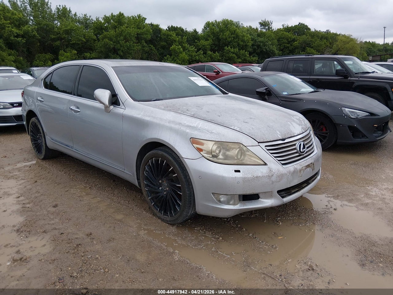 JTHGL5EF2B5****** · 2011 LEXUS LS 460 L
