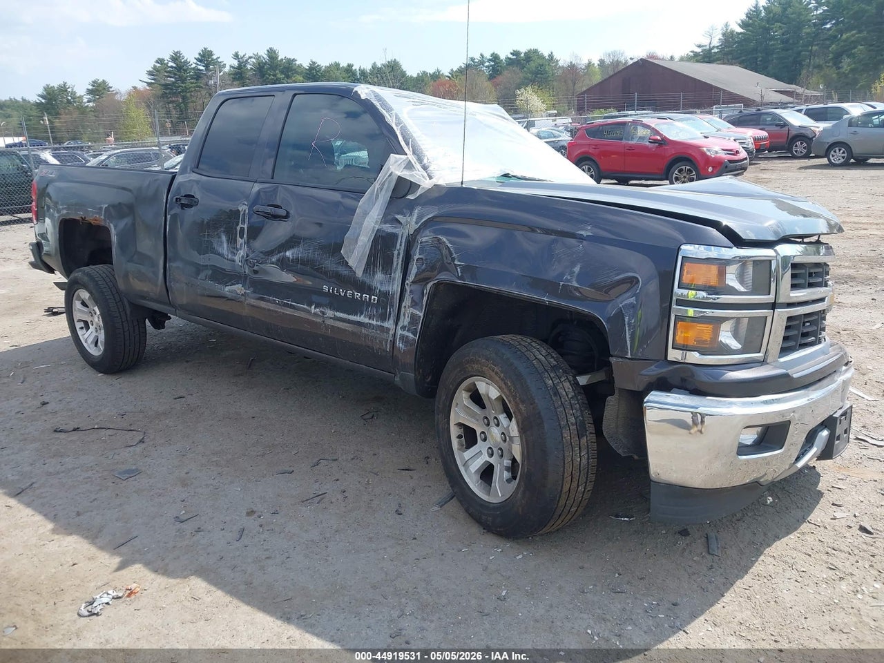 1GCVKREC7FZ****** · 2015 CHEVROLET SILVERADO 1500 2LT