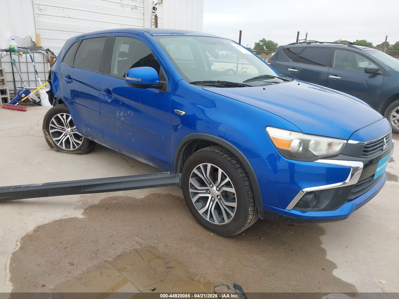 JA4AP3AU7HZ****** · 2017 MITSUBISHI OUTLANDER SPORT 2.0 ES