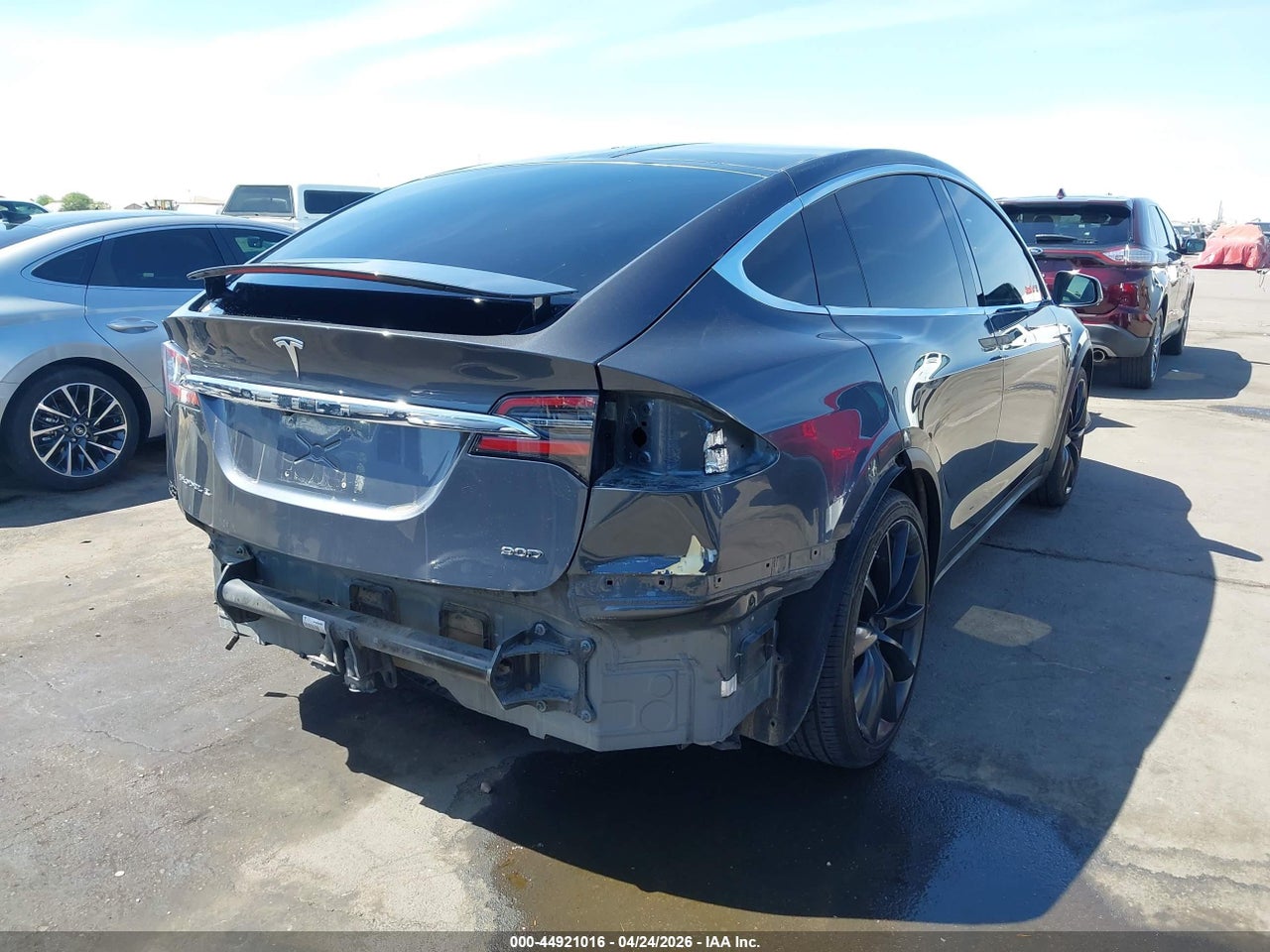 2016 TESLA MODEL X 60D/70D/75D/90D · 6/11