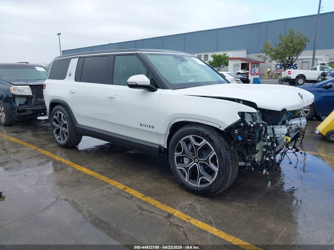 7PDSGCBA1TN****** · 2026 RIVIAN R1S DUAL MOTOR MAX PACK/PERFORMANCE DUAL MOTOR MAX PACK