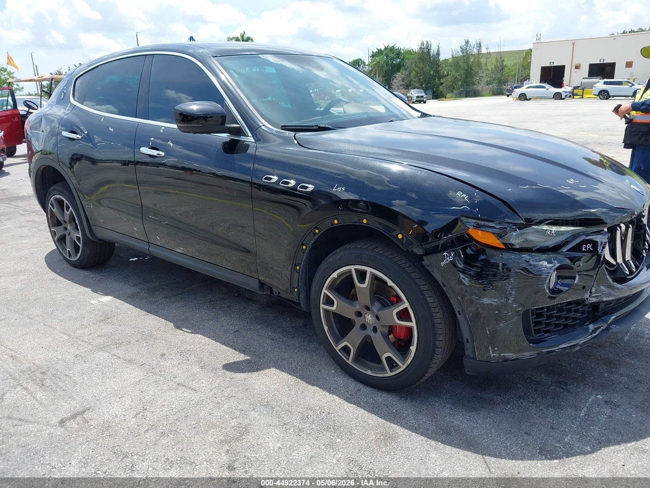 ZN661XUA6JX****** · 2018 MASERATI LEVANTE