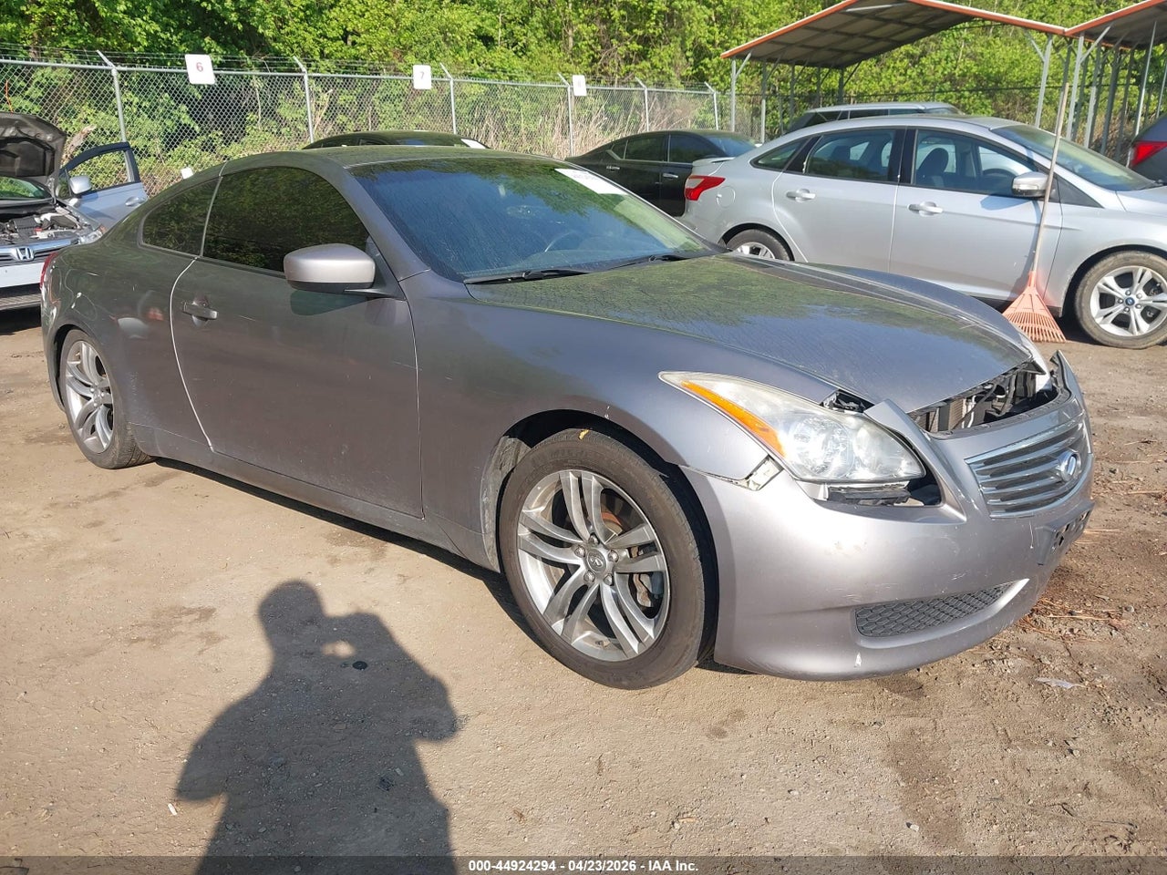 JNKCV64E28M****** · 2008 INFINITI G37 JOURNEY