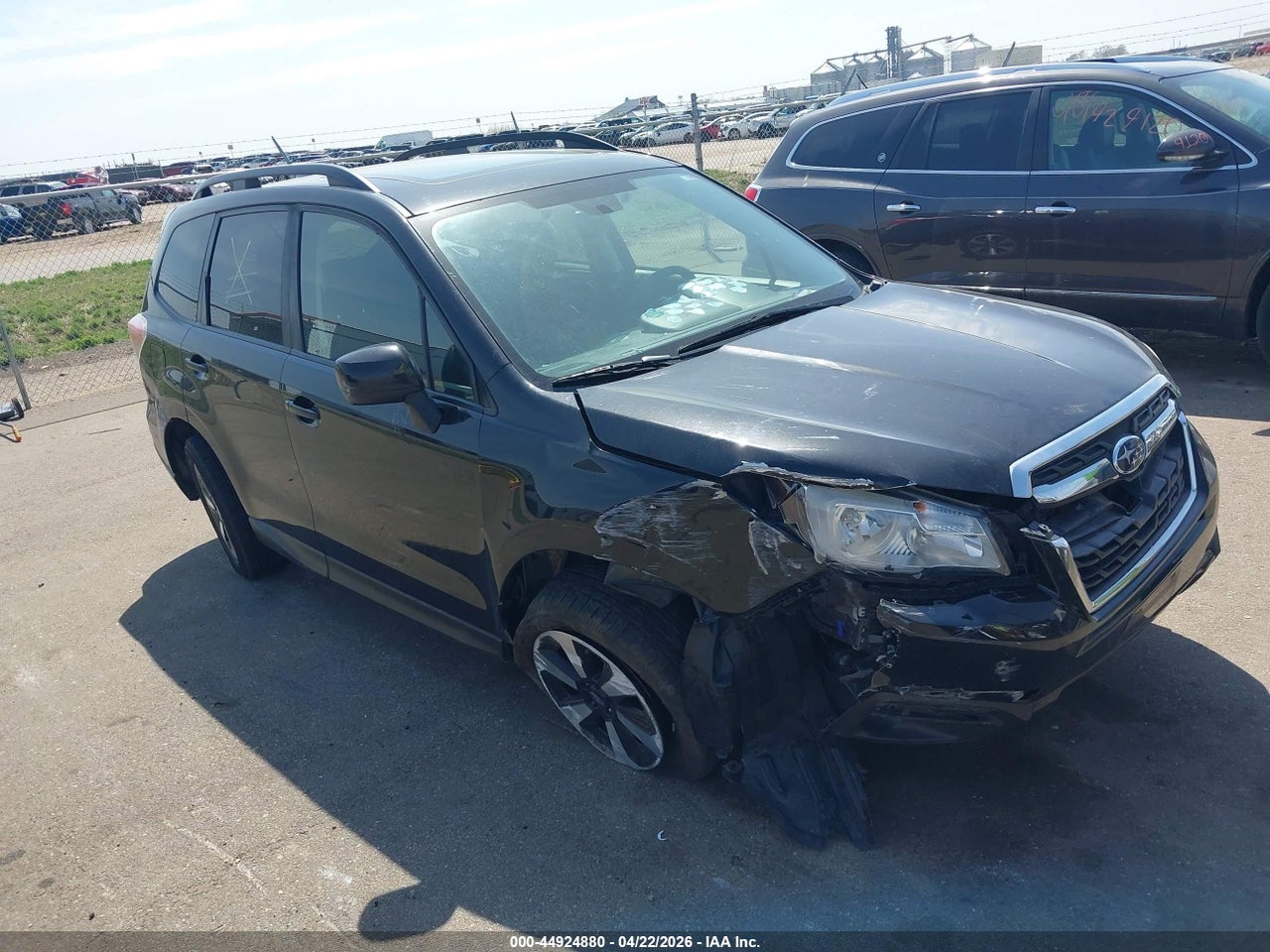 JF2SJAGC7JH****** · 2018 SUBARU FORESTER 2.5I PREMIUM