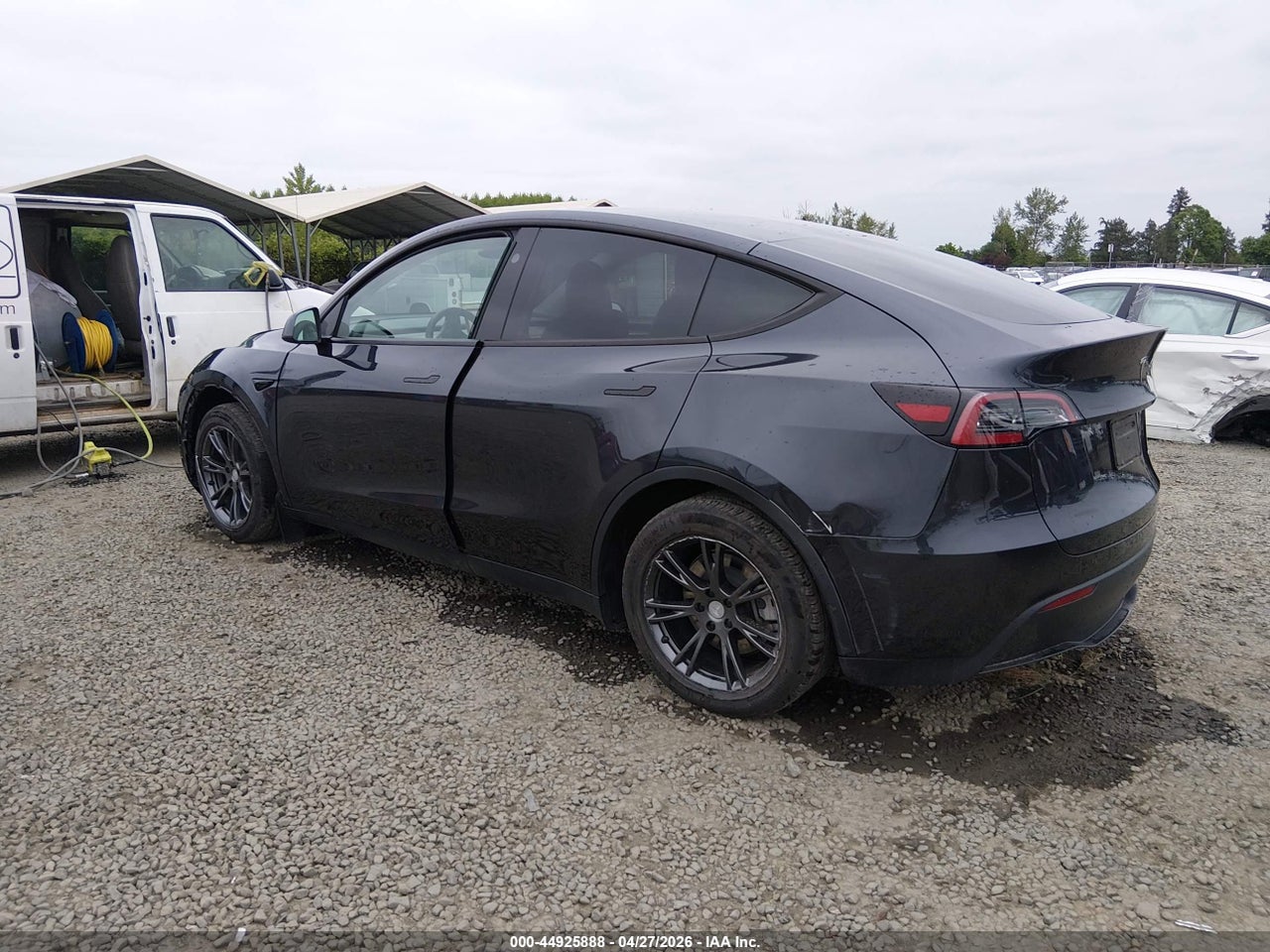 2024 TESLA MODEL Y LONG RANGE DUAL MOTOR ALL-WHEEL DRIVE · 3/11