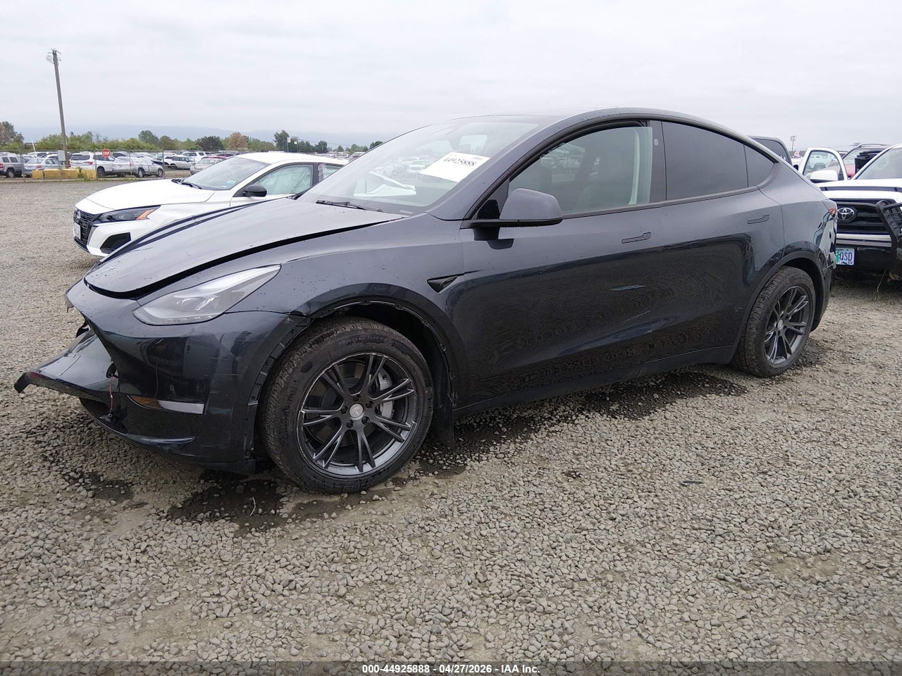 2024 TESLA MODEL Y LONG RANGE DUAL MOTOR ALL-WHEEL DRIVE · 2/11