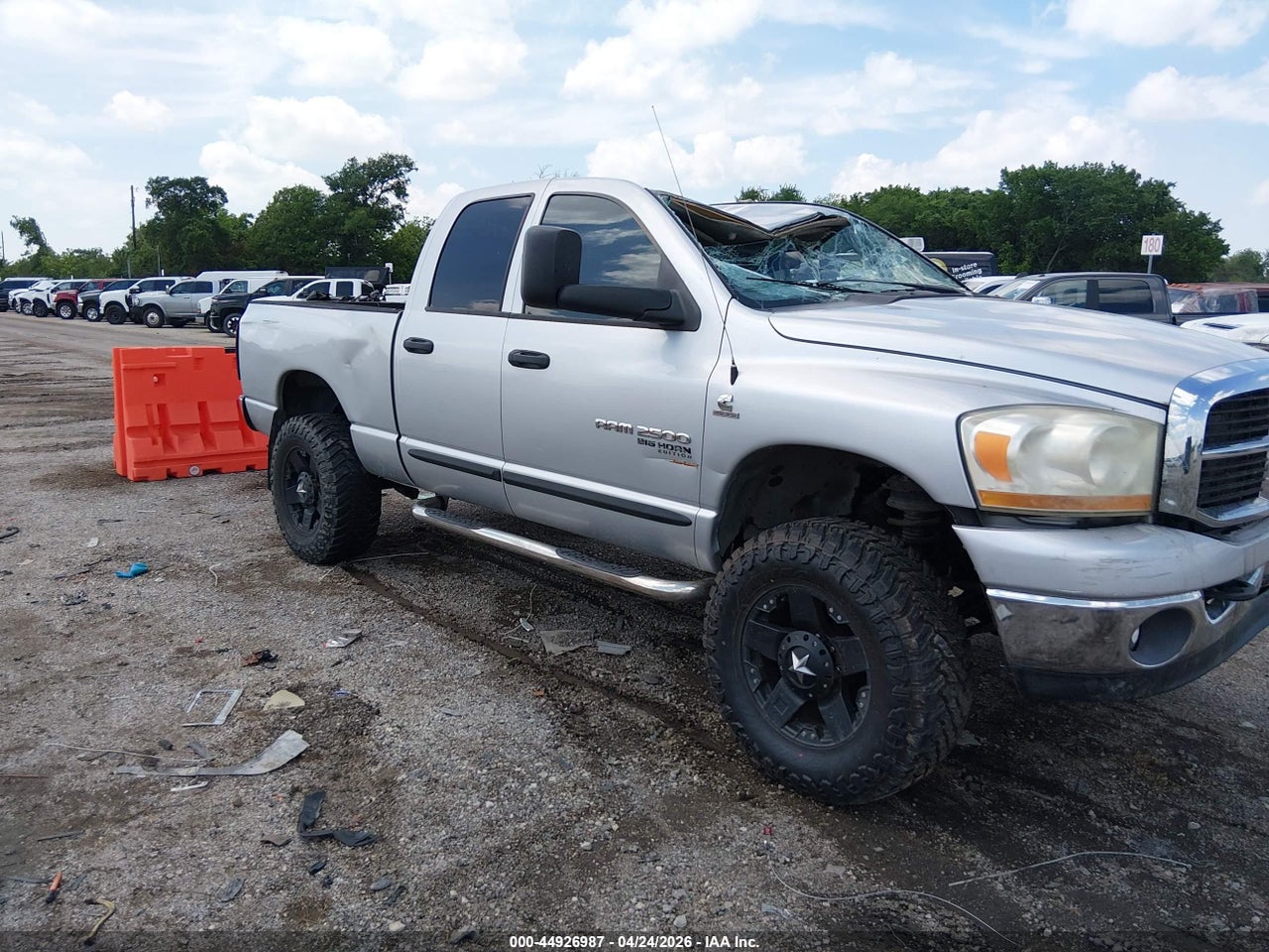 1D7KS28C86J****** · 2006 DODGE RAM 2500 SLT/TRX4 OFF ROAD/SPORT/POWER WAGON
