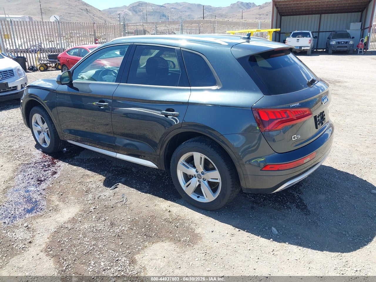 2018 AUDI Q5 2.0T PREMIUM/2.0T TECH PREMIUM · 3/11