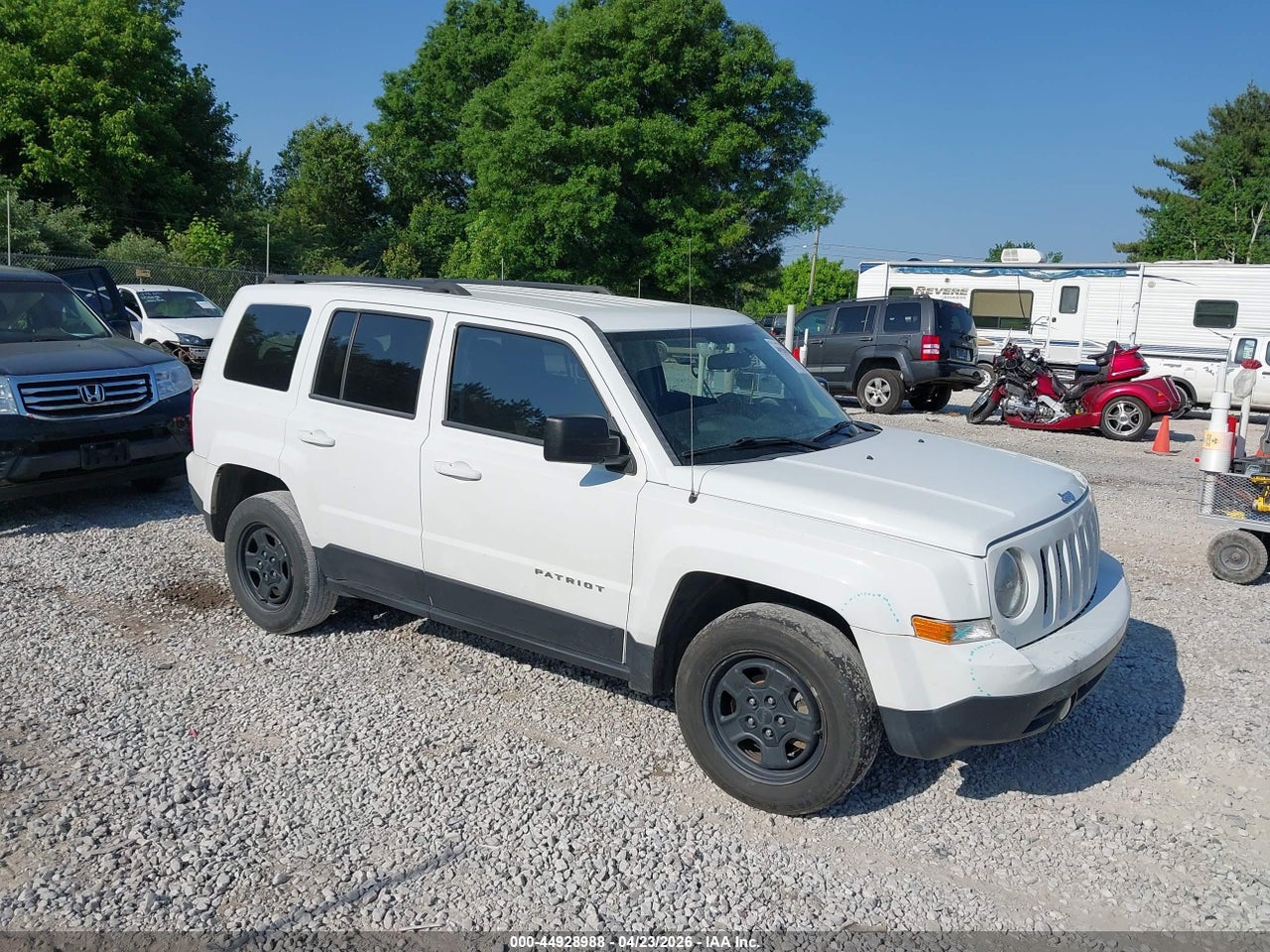 1C4NJPBB7FD****** · 2015 JEEP PATRIOT SPORT