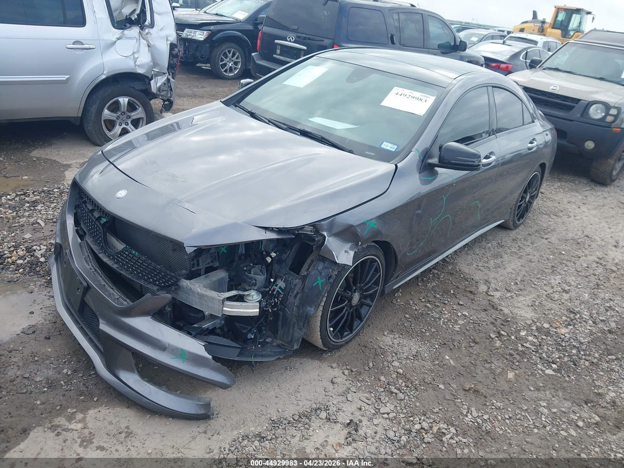 2016 MERCEDES-BENZ CLA 250 · 2/11
