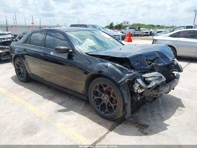2019 CHRYSLER 300 TOURING