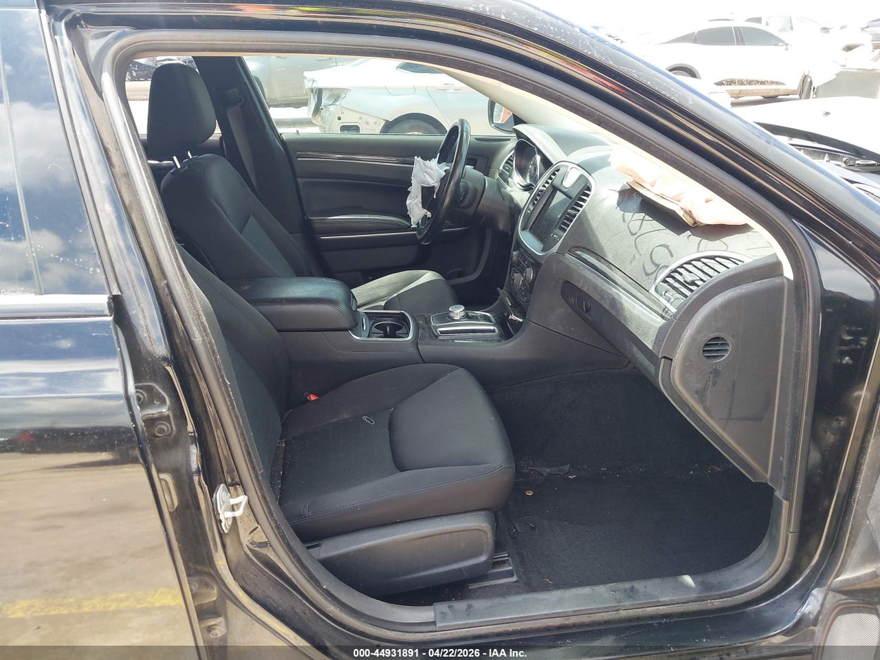 2019 CHRYSLER 300 TOURING · 5/11