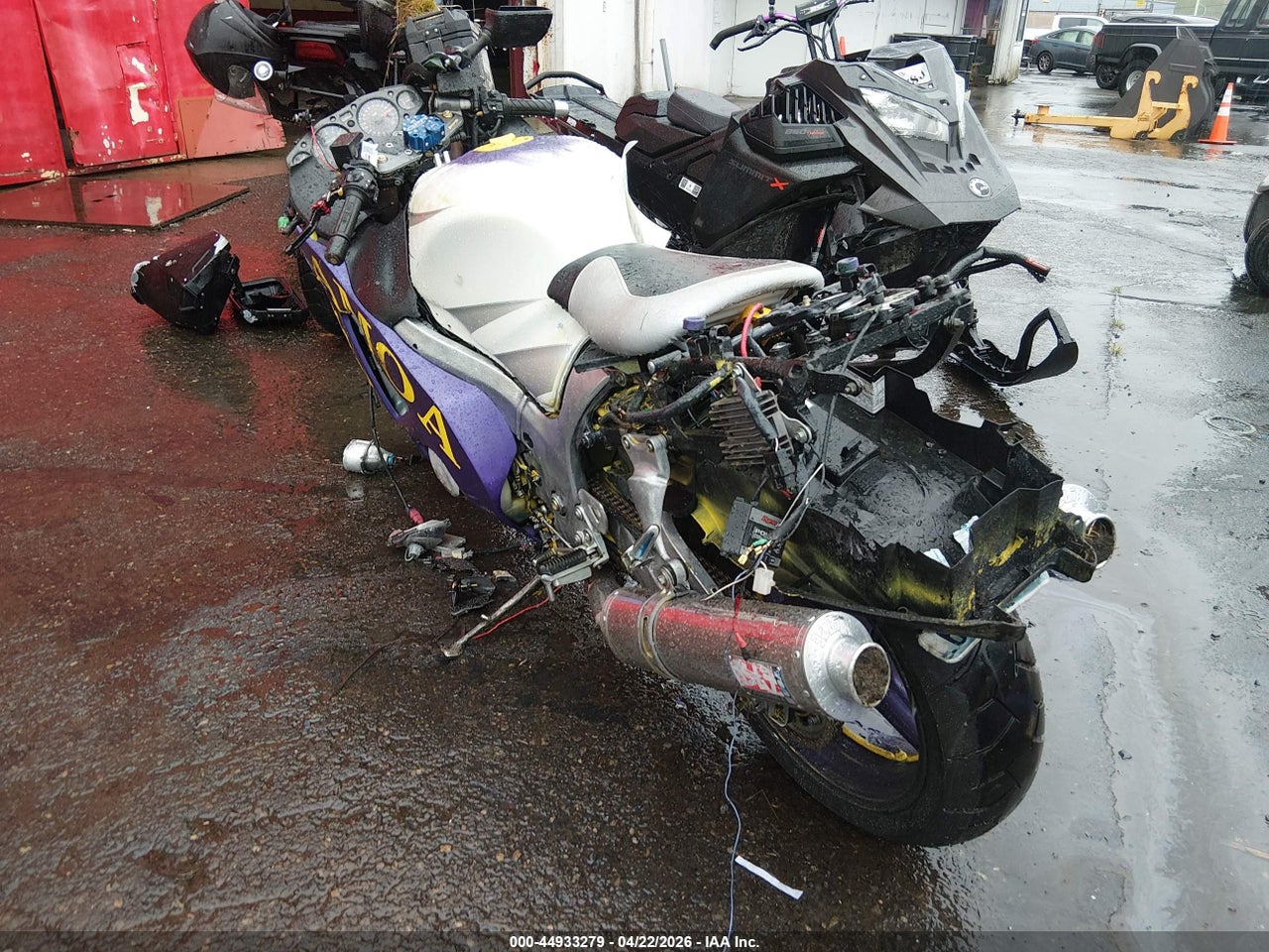 2006 SUZUKI GSX1300 R · 3/10