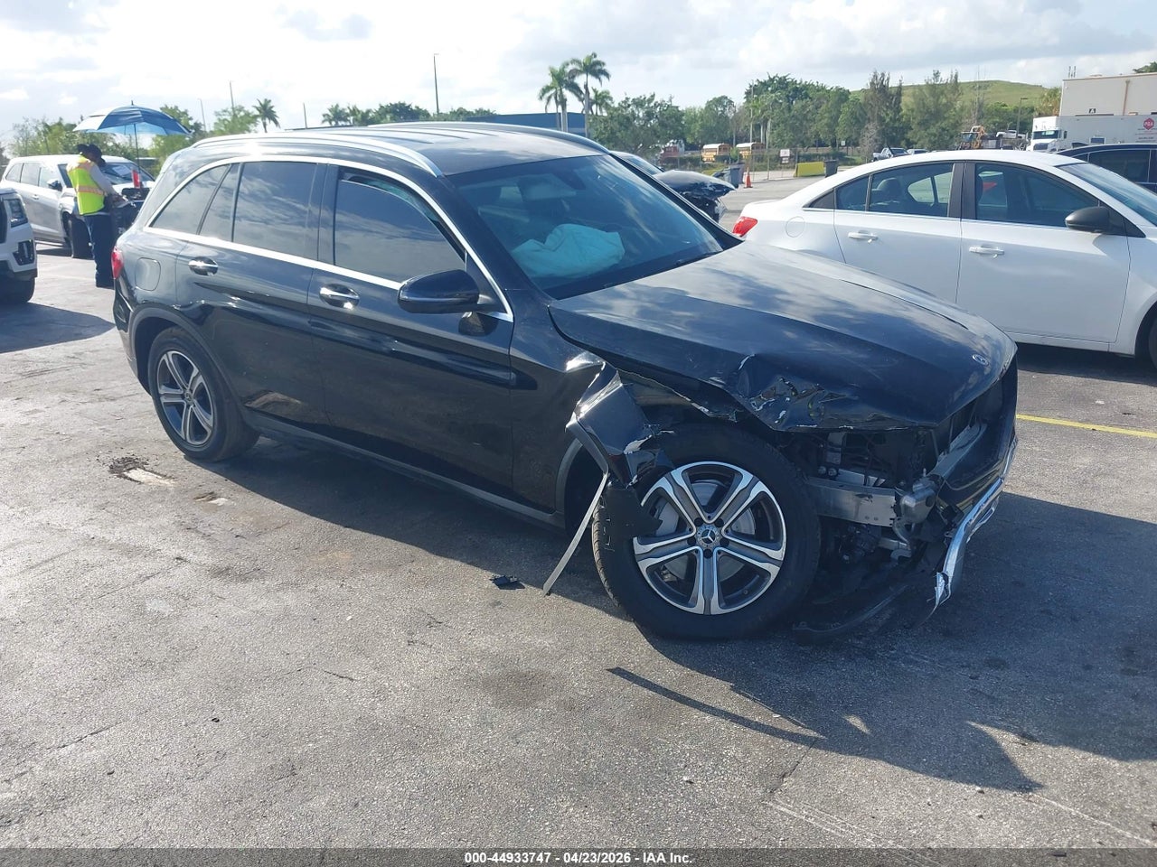 WDC0G4JB1K1****** · 2019 MERCEDES-BENZ GLC 300