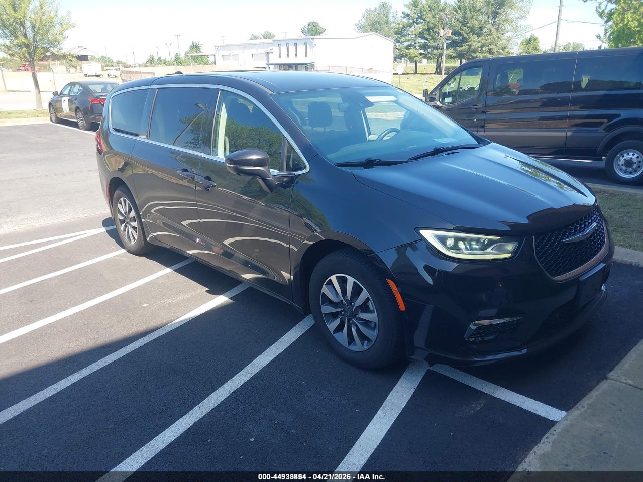 2C4RC1L79PR****** · 2023 CHRYSLER PACIFICA HYBRID TOURING L