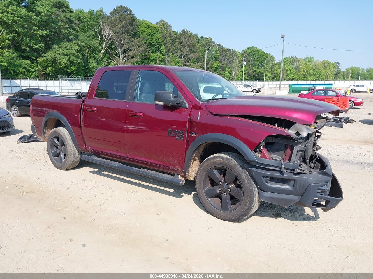 1C6RR6LT6KS****** · 2019 RAM 1500 CLASSIC WARLOCK  4X2 5'7 BOX