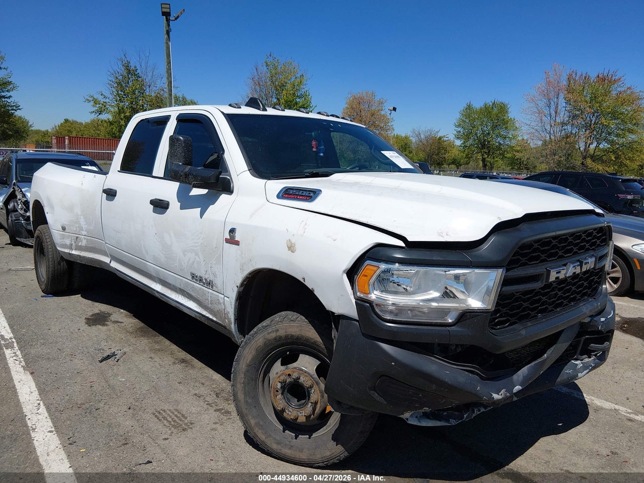3C63RRGL7NG****** · 2022 RAM 3500 TRADESMAN  4X4 8' BOX