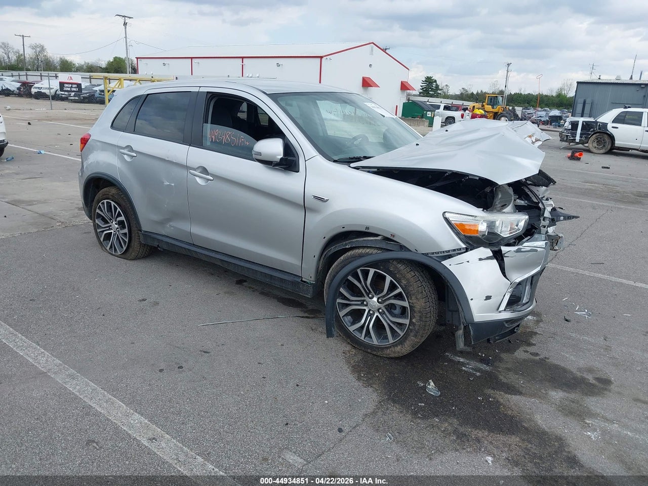 JA4AR3AW9JU****** · 2018 MITSUBISHI OUTLANDER SPORT 2.4 SE