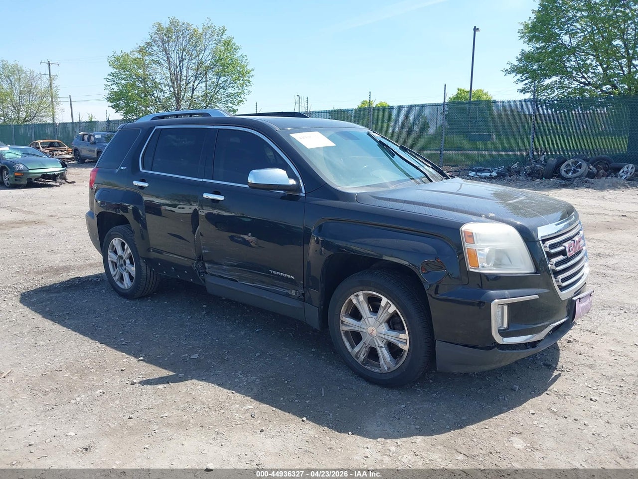 2GKFLUEK6H6****** · 2017 GMC TERRAIN SLT
