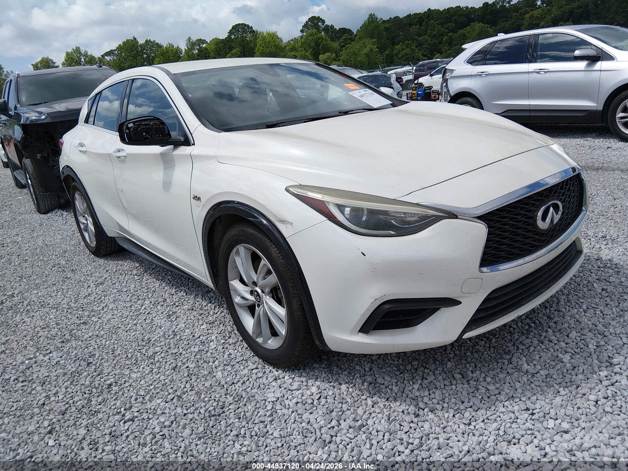 SJKCH5CP9JA****** · 2018 INFINITI QX30