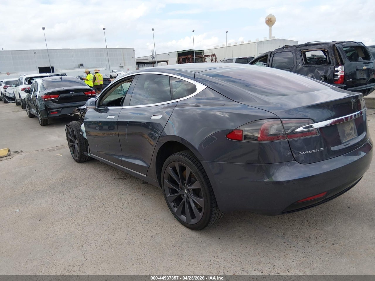 2019 TESLA MODEL S 100D/75D/LONG RANGE/STANDARD RANGE · 3/10