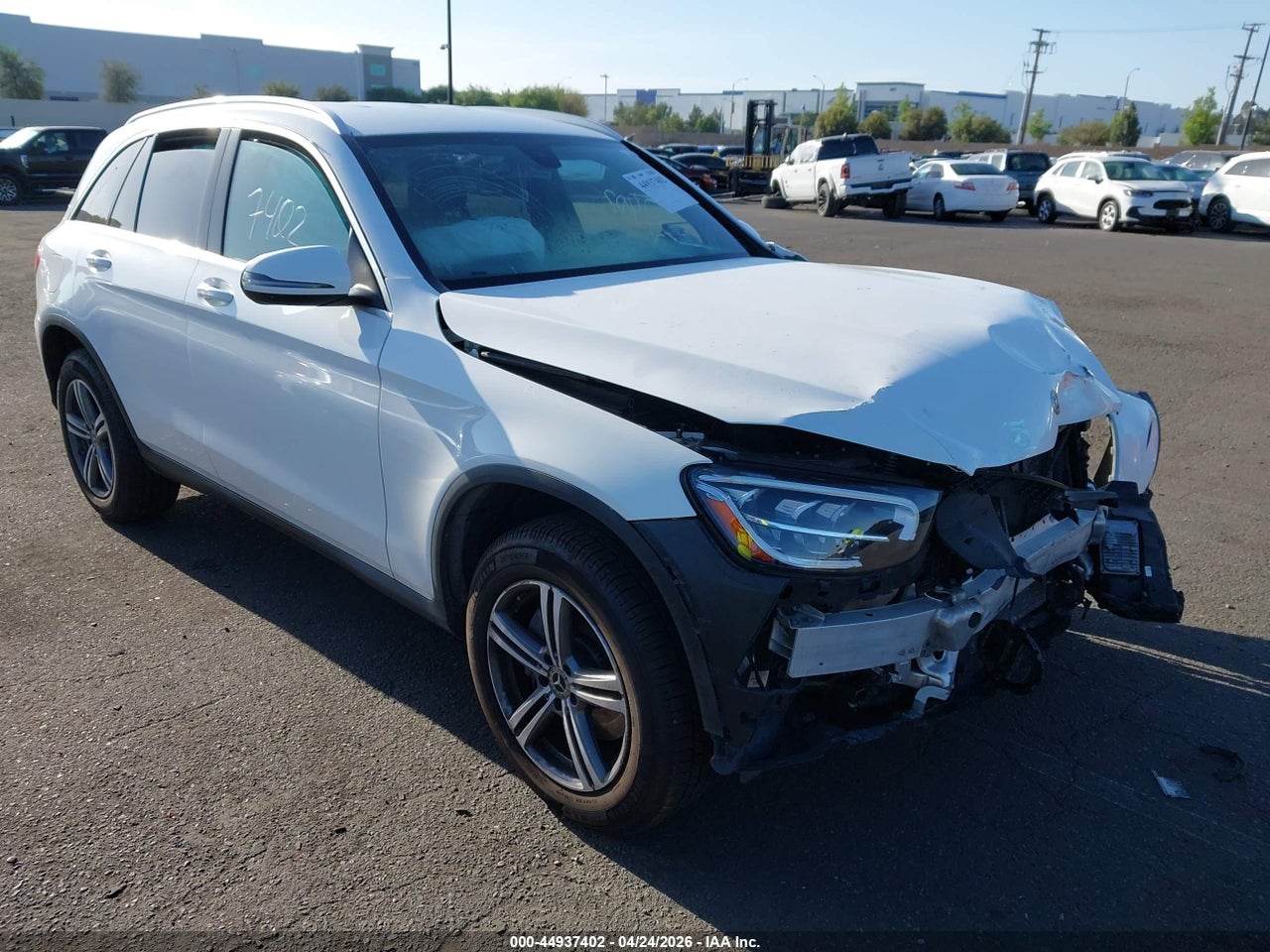 WDC0G8DB0LF****** · 2020 MERCEDES-BENZ GLC 300