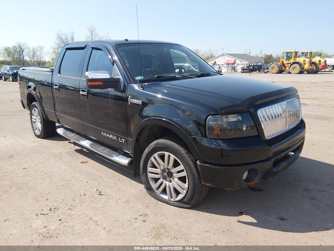 5LTPW18537F****** · 2007 LINCOLN MARK LT
