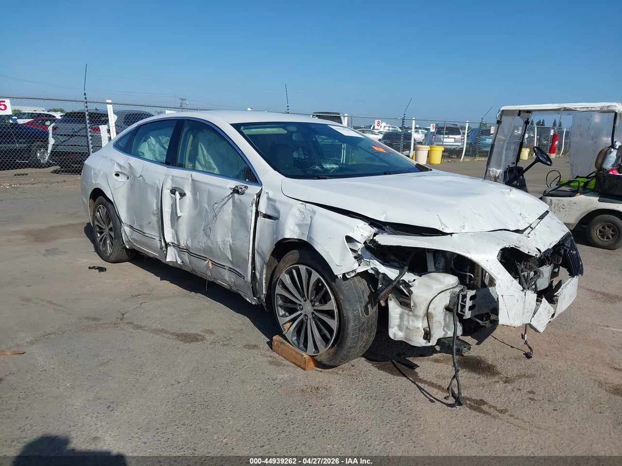 1G4ZP5SS7HU****** · 2017 BUICK LACROSSE ESSENCE