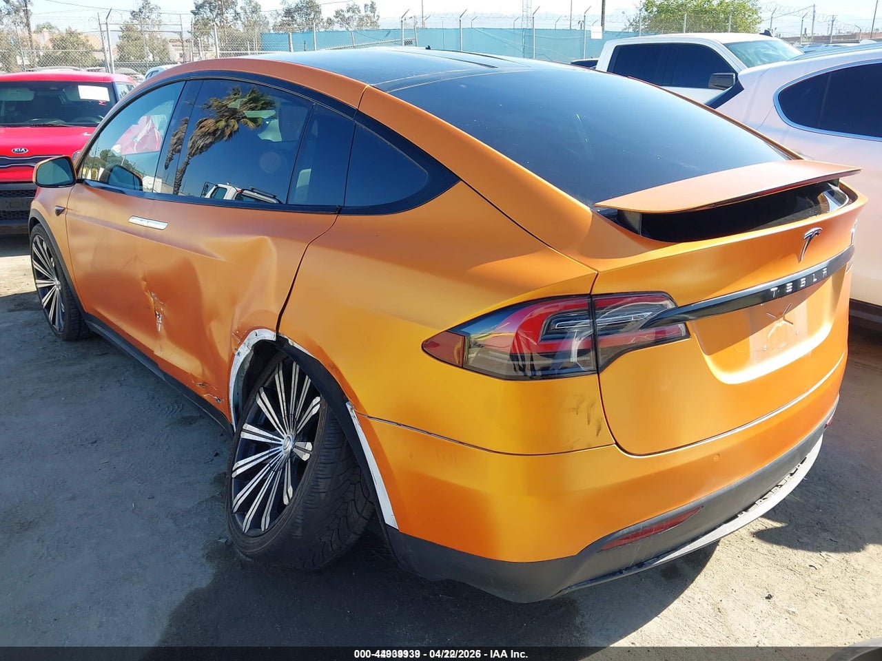 2018 TESLA MODEL X 100D/75D/P100D · 3/11