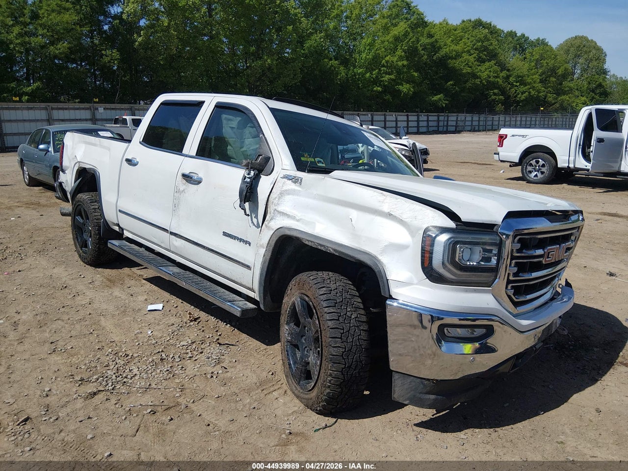 3GTU2NEC0GG****** · 2016 GMC SIERRA 1500 SLT